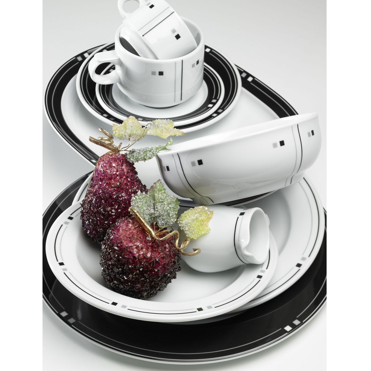 paralelo azufre segmento Vajillas modernas, venta on line de vajillas de Porcelana y Loza