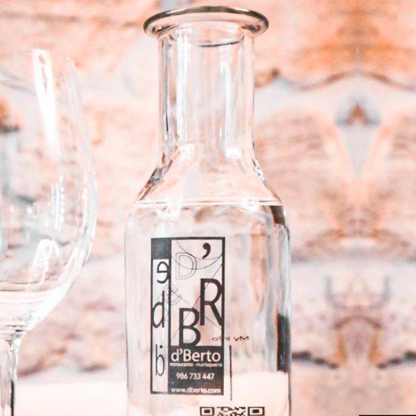 Botella de Agua Personalizada Restaurante MARISQUERÍA D´BERTO Botellas de Agua Personalizadas Restaurante Marisquería d´BERTO